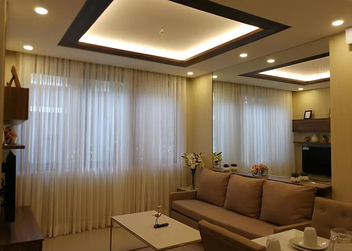 Adria Residences - Ruby Garden - 2 Bedroom For 4 Person Villa Manila